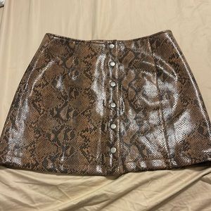Astr the label brown snakeskin skirt size L